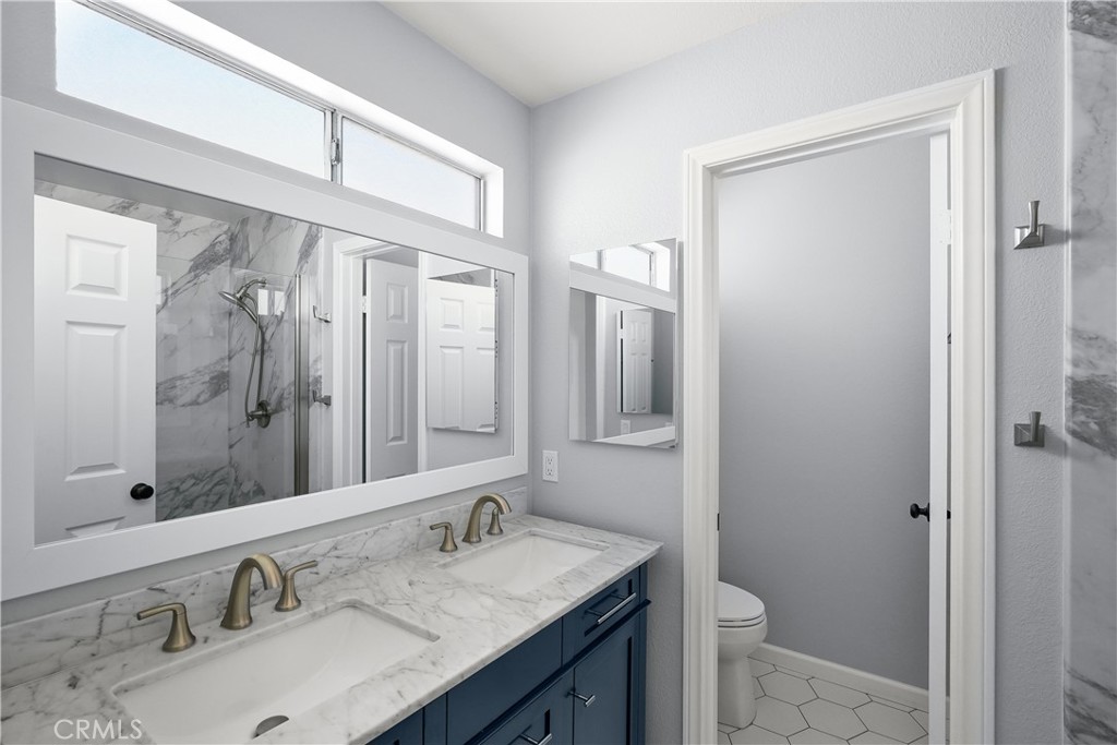 7659 Yorktown Avenue