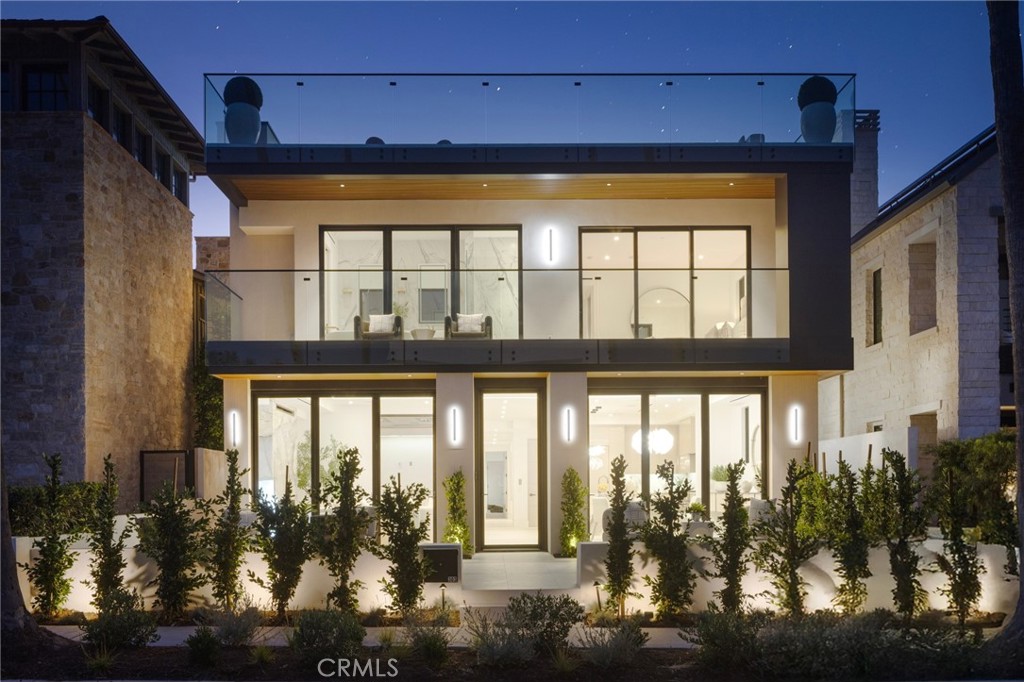303 Goldenrod Avenue
