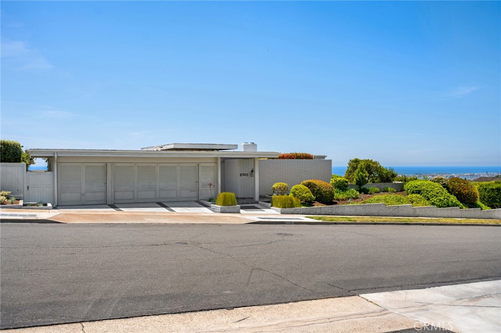 2701 Windover Drive