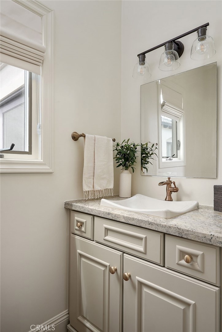 412 1/2 Goldenrod Avenue