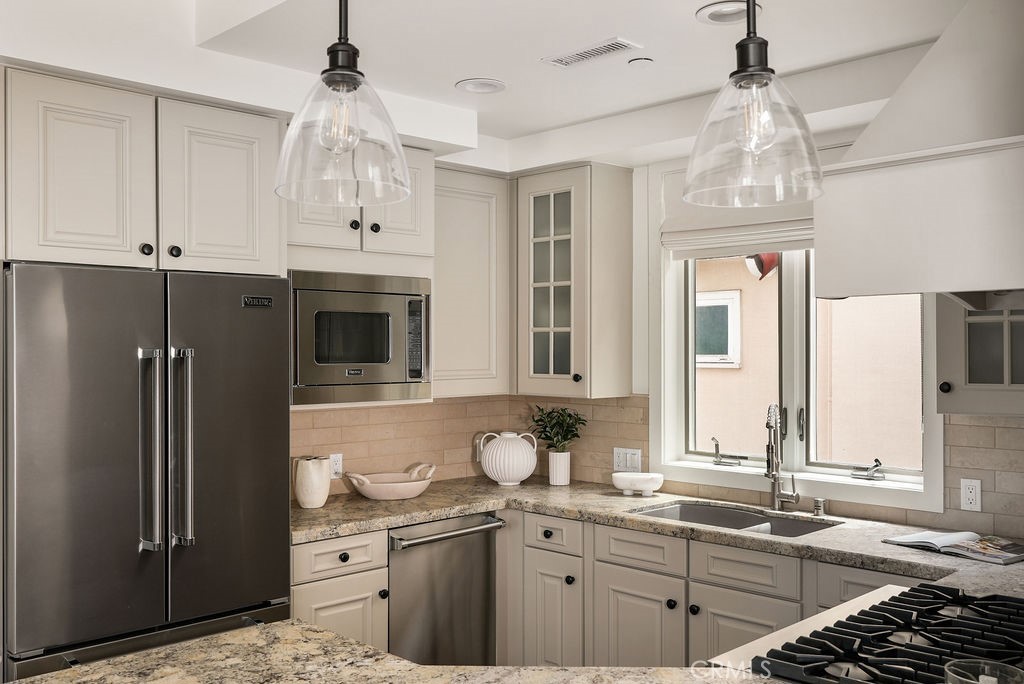 412 1/2 Goldenrod Avenue