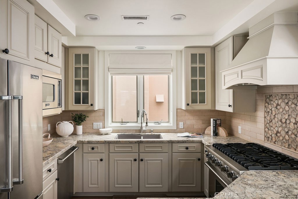 412 1/2 Goldenrod Avenue