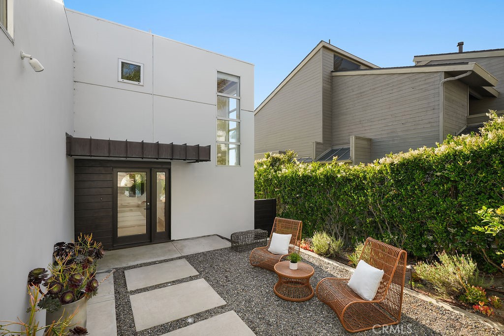 1119 Katella Street