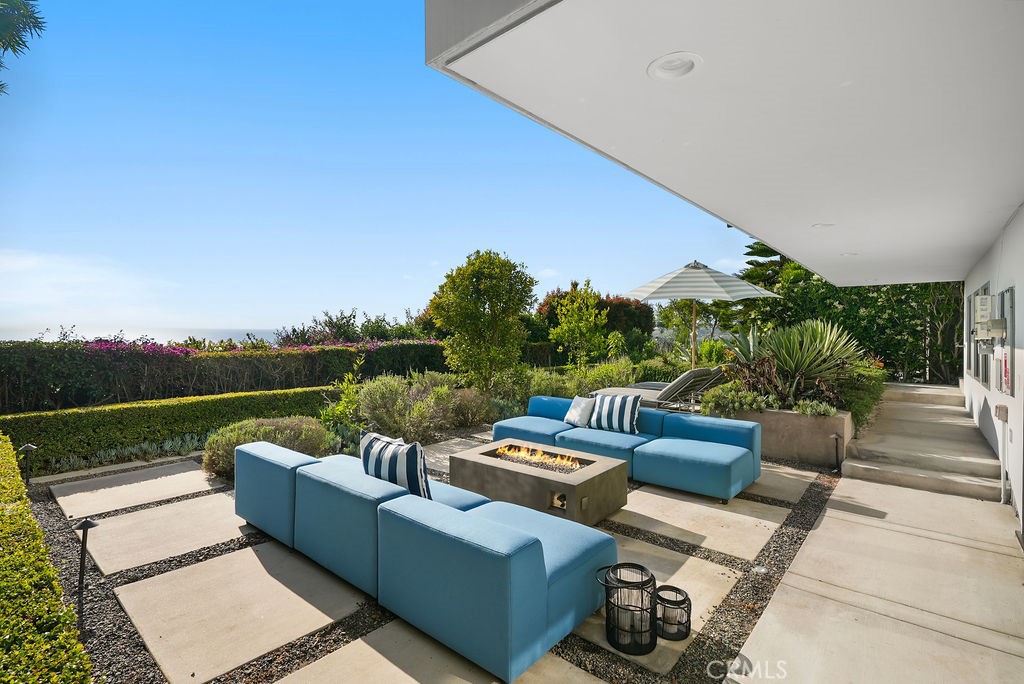 1119 Katella Street