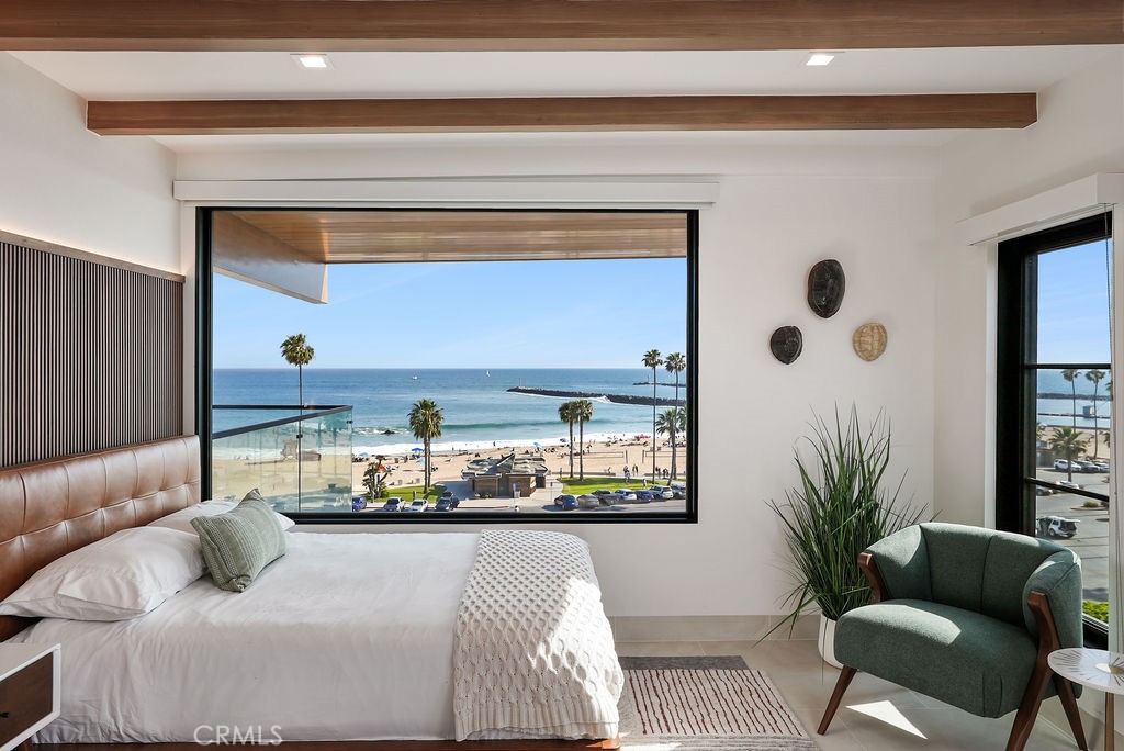 3047 Ocean Boulevard