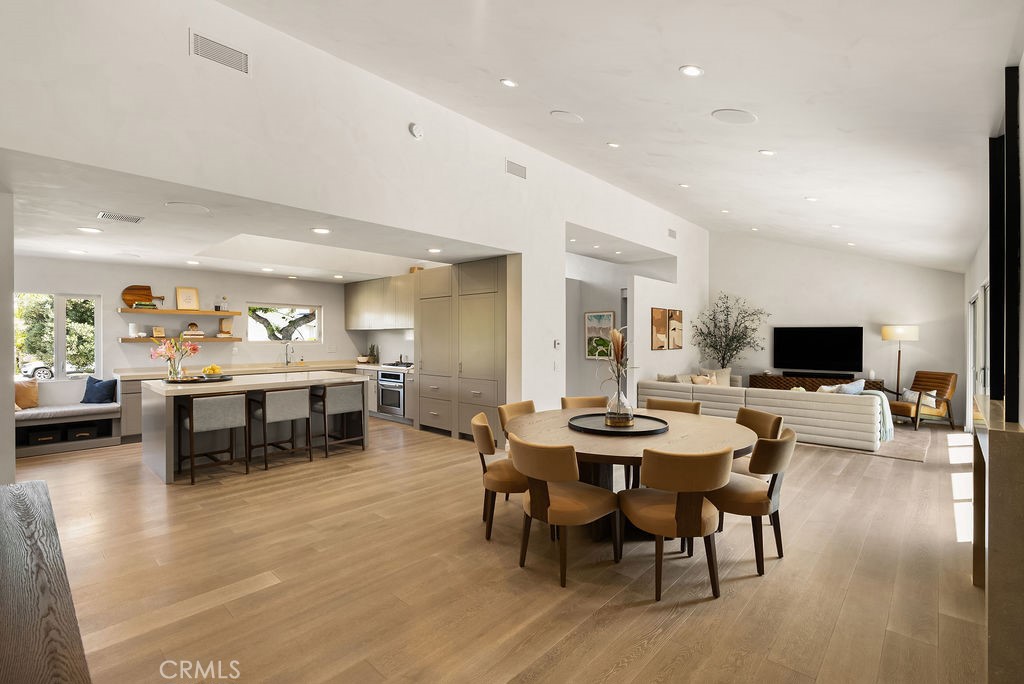 2905 Paper Lane