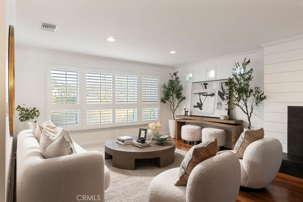 453 Seaward Road