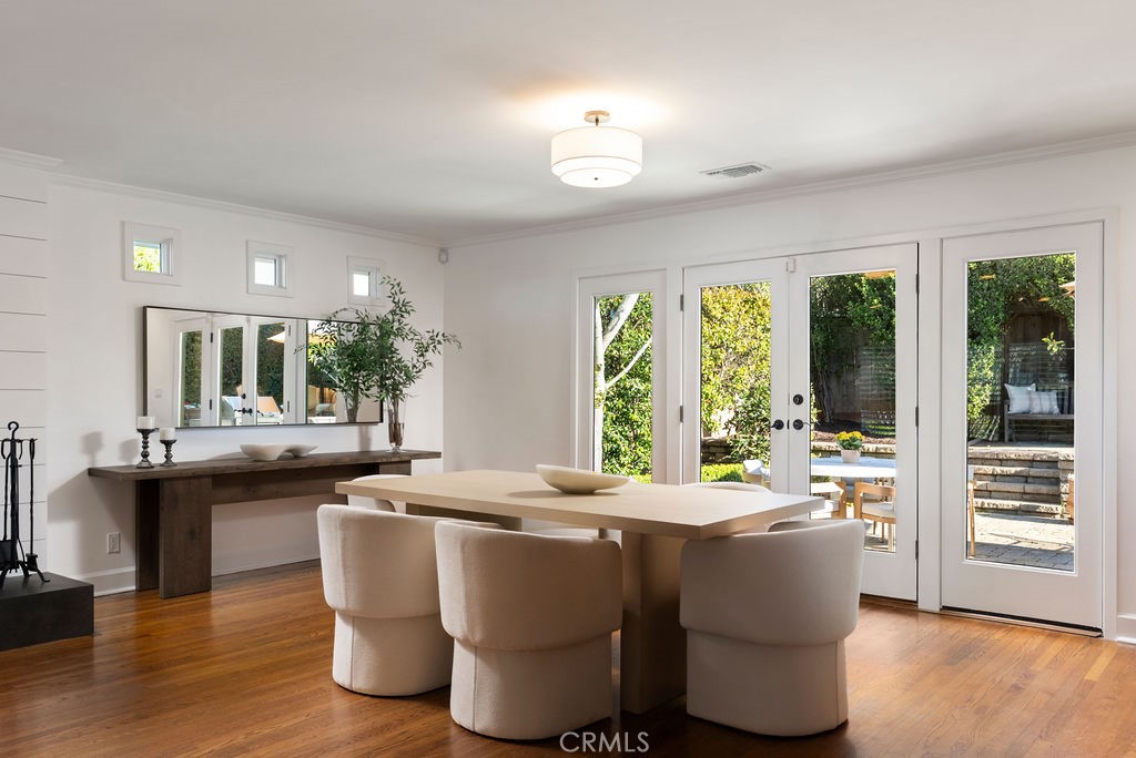 453 Seaward Road