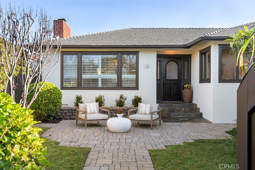 453 Seaward Road