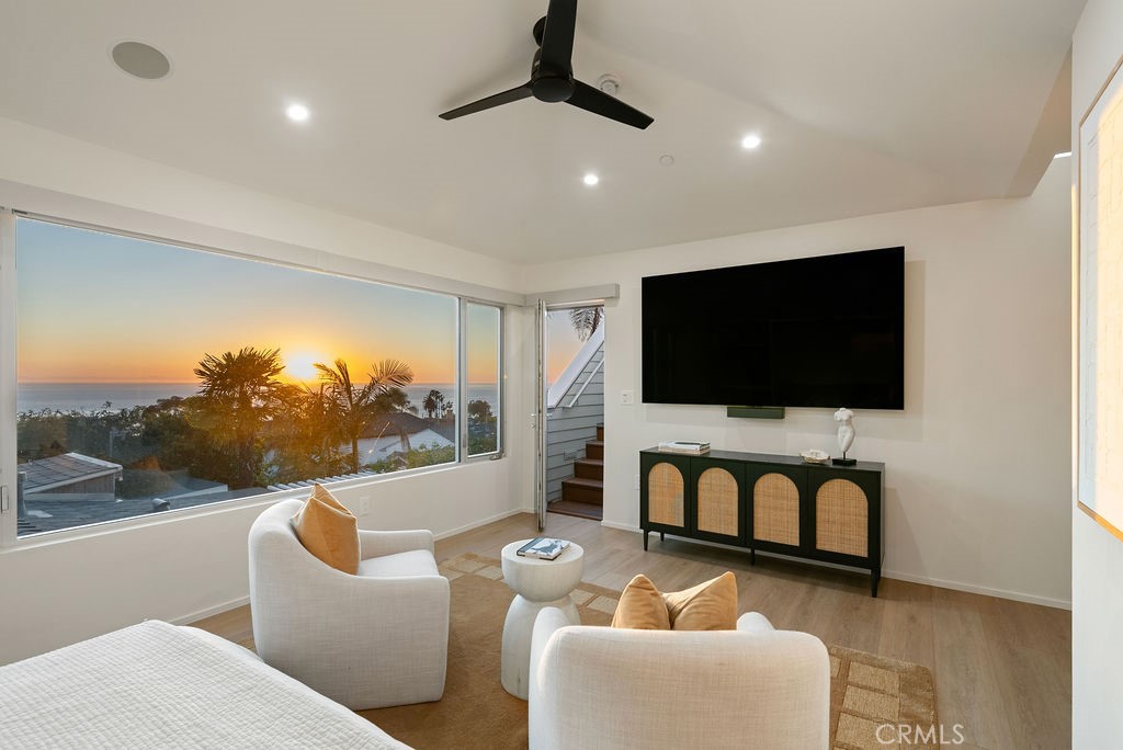 31911 Crestwood Place