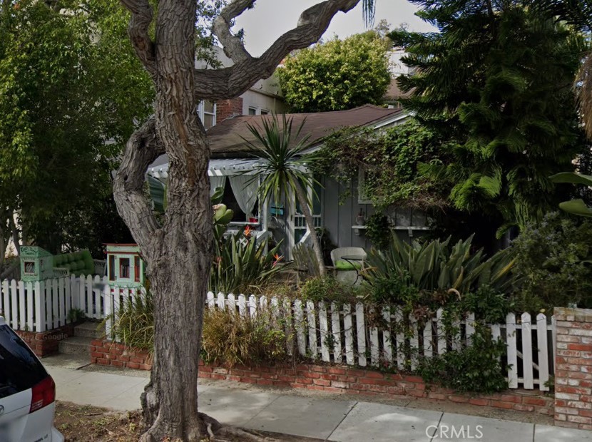 503 Larkspur Avenue