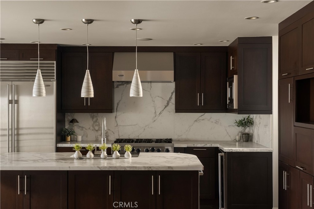 315 Carnation