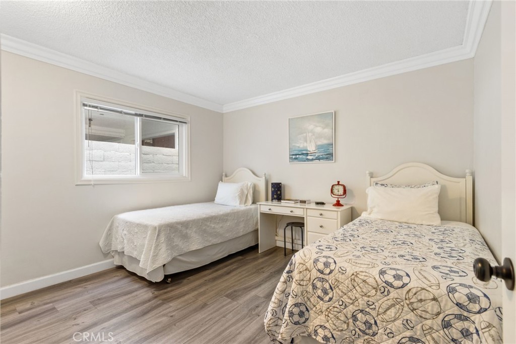 218 E Balboa 1/2