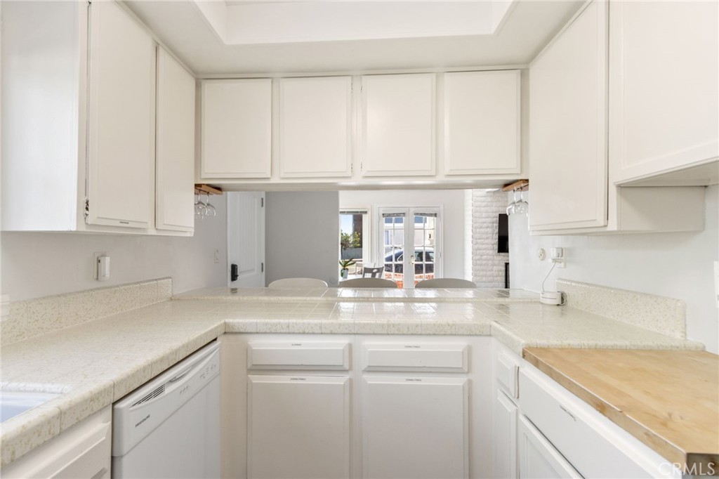 218 E Balboa 1/2