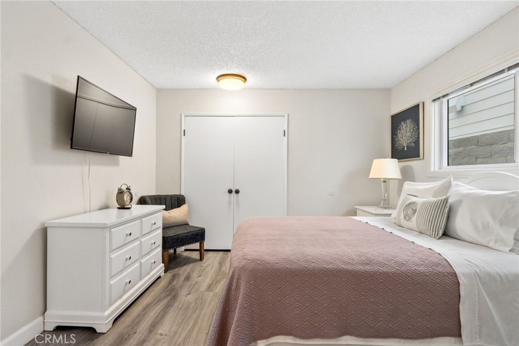 218 E Balboa 1/2
