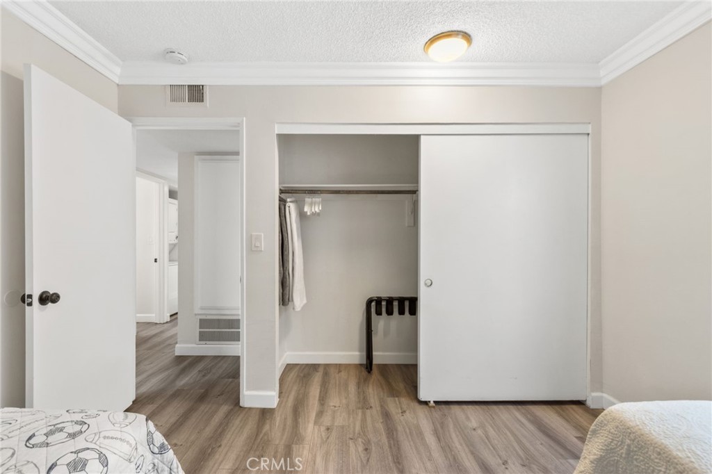 218 E Balboa 1/2