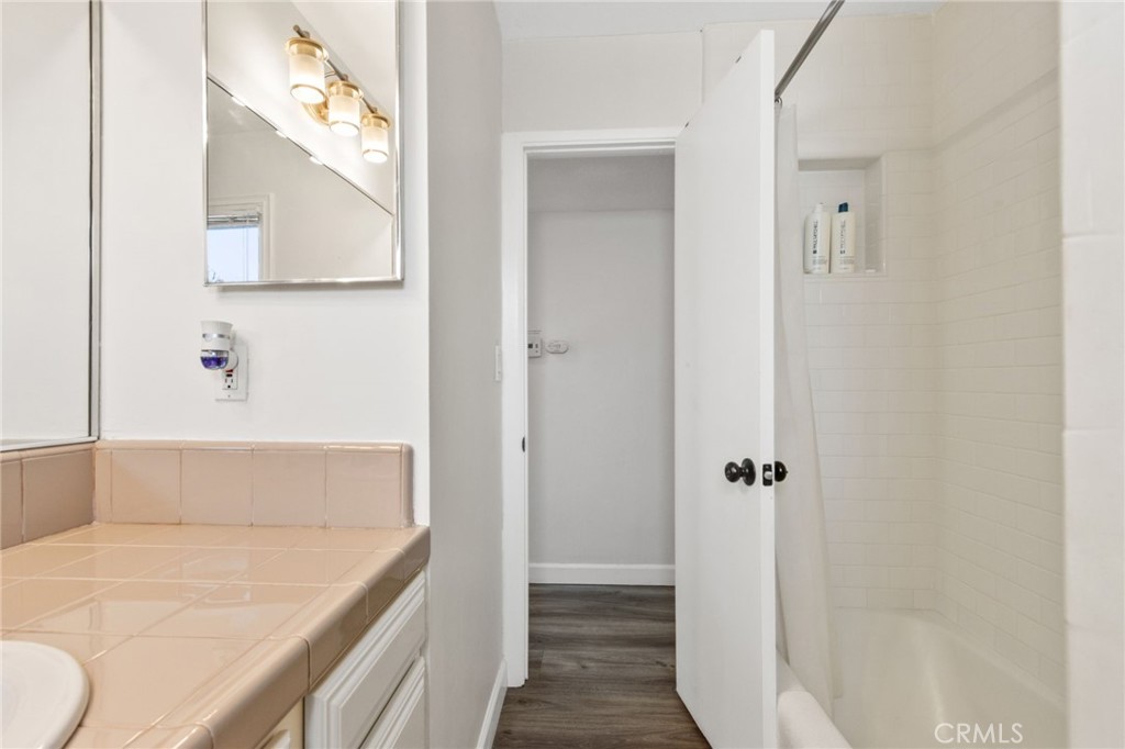 218 E Balboa 1/2