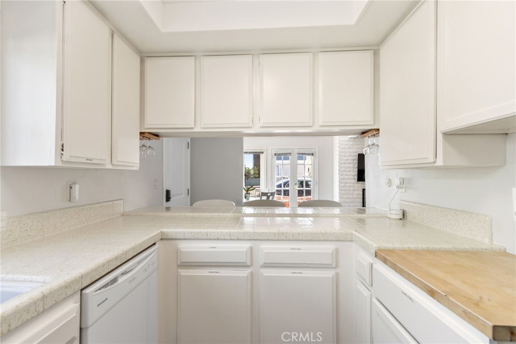 218 E Balboa 1/2