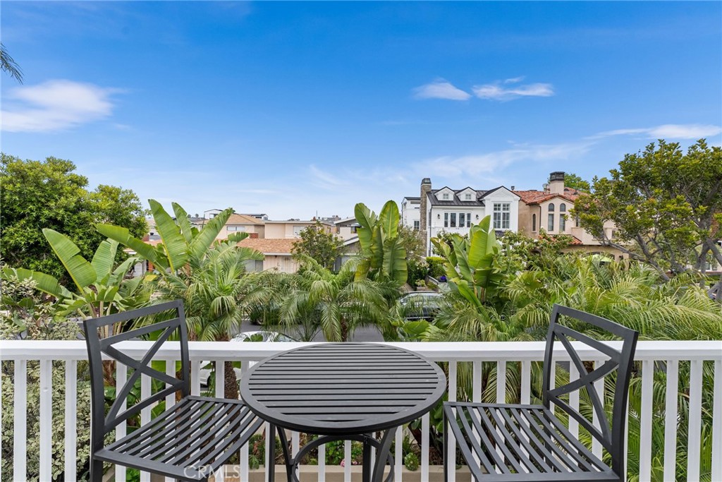 430 Carnation Avenue