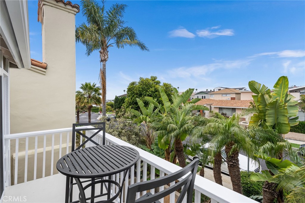 430 Carnation Avenue