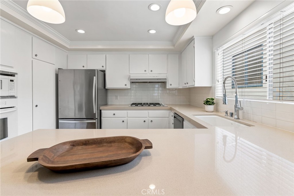 430 Carnation Avenue