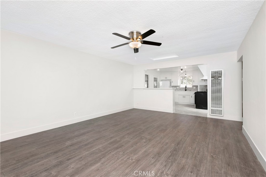 2175 1/2 Tustin Avenue