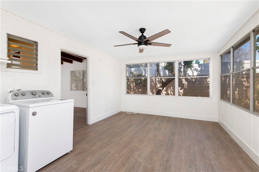 2175 1/2 Tustin Avenue