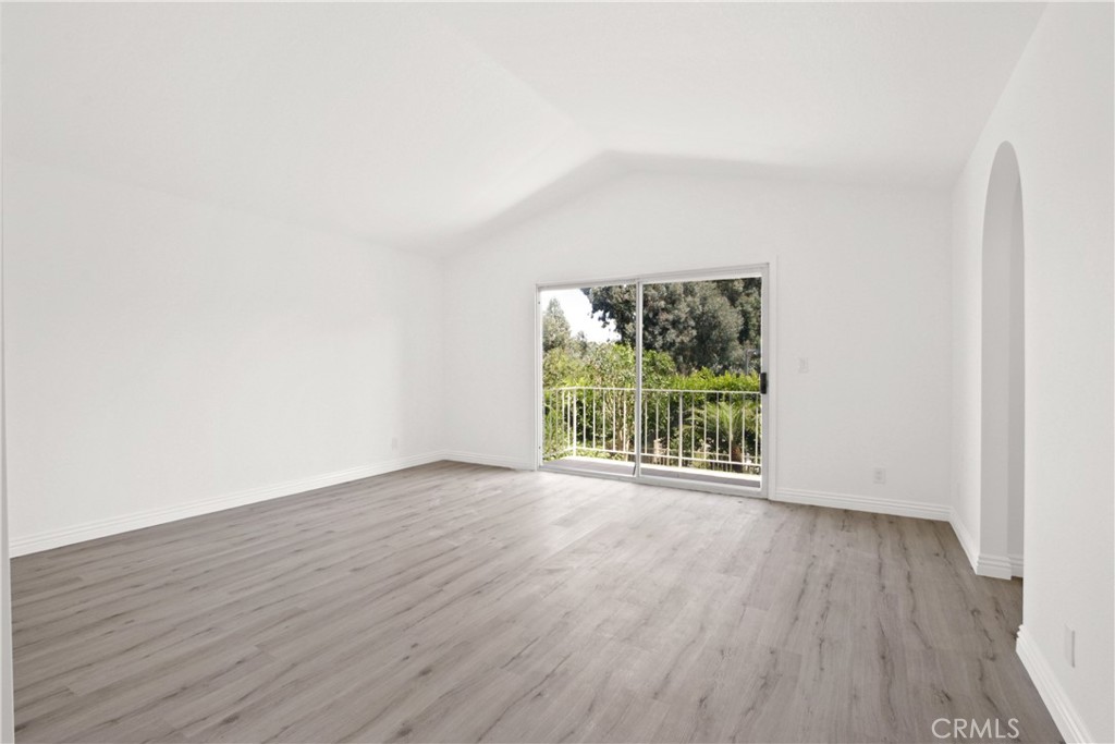 29696 Michelis Street