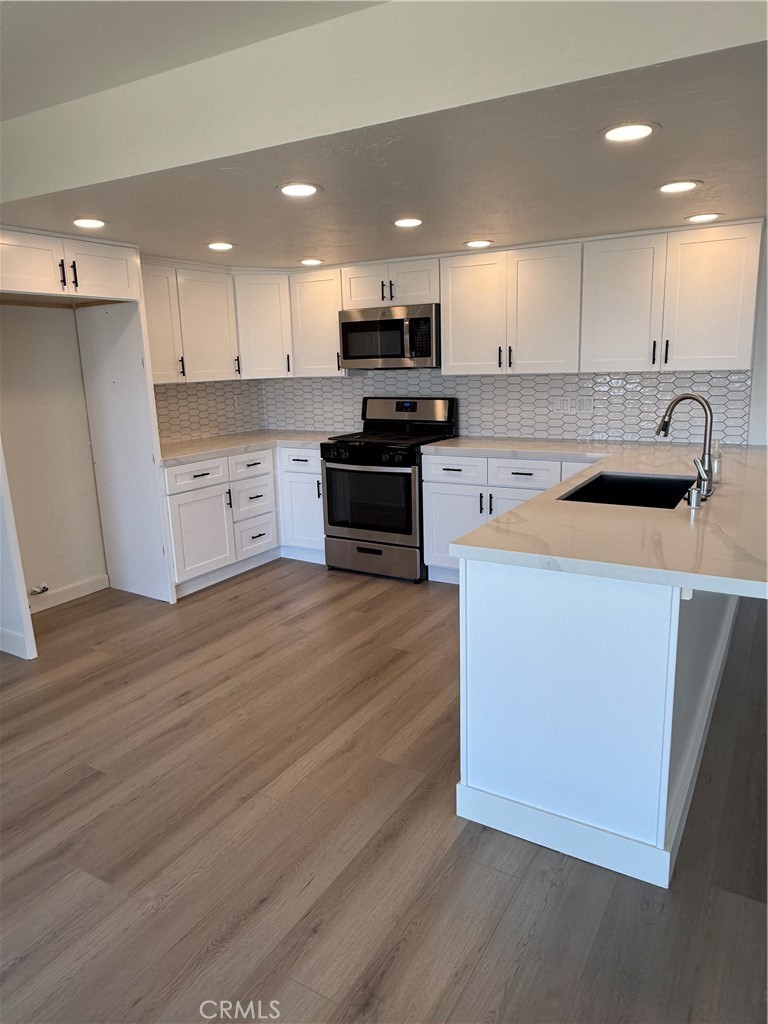 33692 Blue Lantern Street D