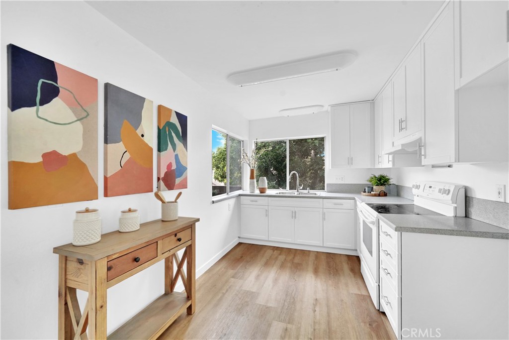 1720 N Willow Woods Drive B