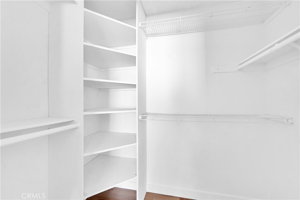 1720 N Willow Woods Drive B