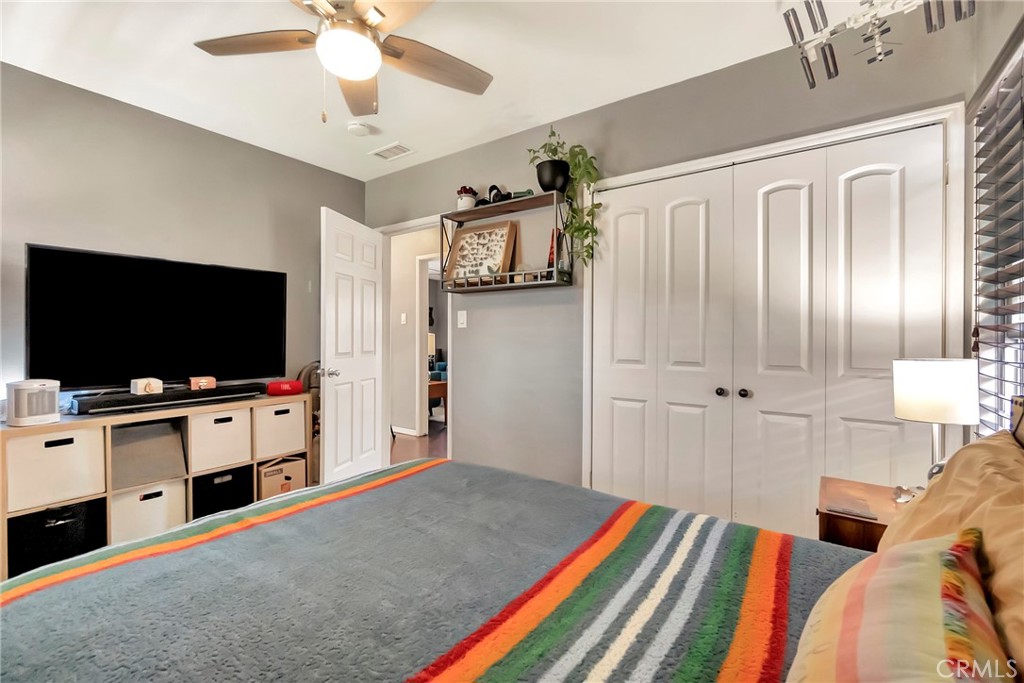 168 E Harcourt Street