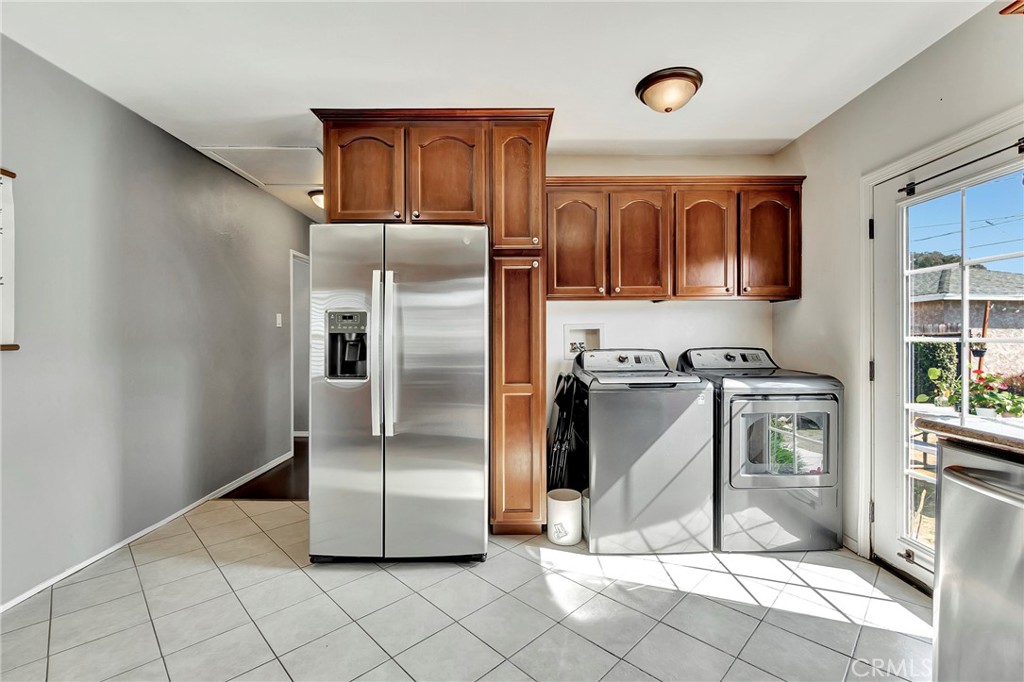 168 E Harcourt Street