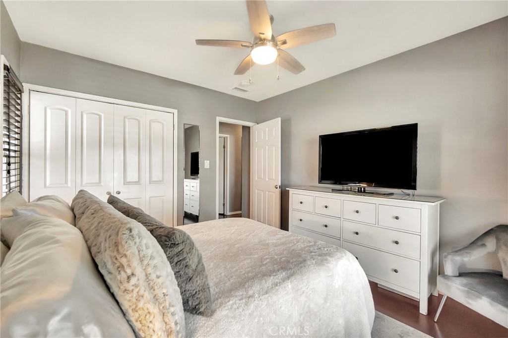 168 E Harcourt Street