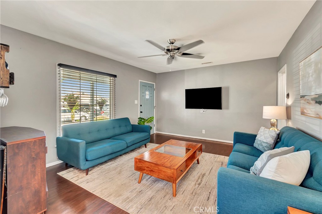 168 E Harcourt Street