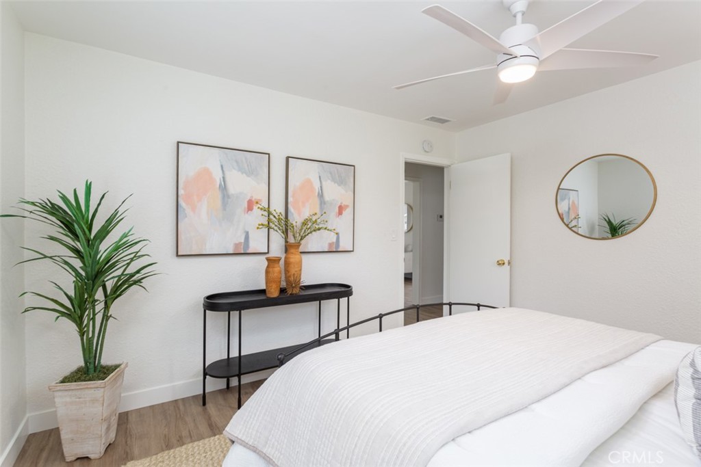 2060 Monrovia Avenue