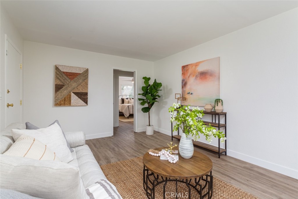 2060 Monrovia Avenue