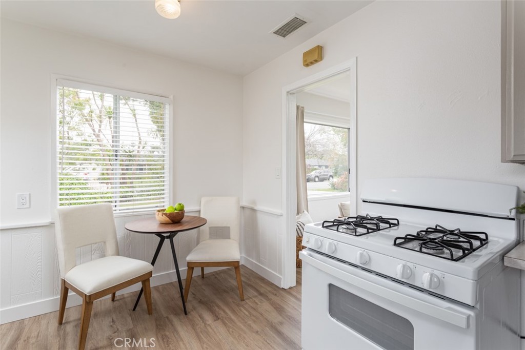 2060 Monrovia Avenue