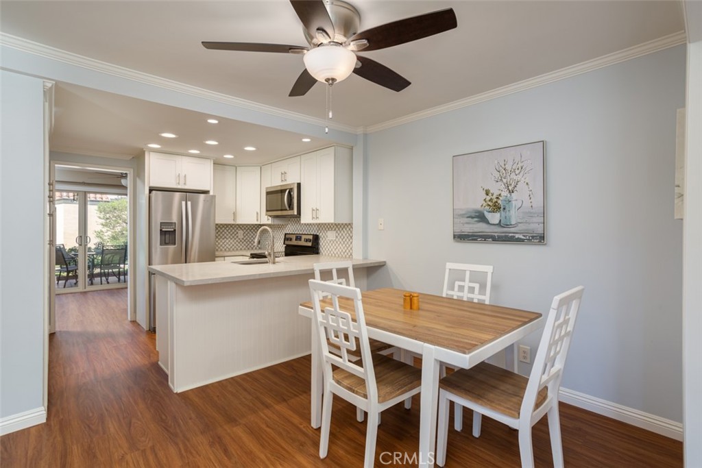 3019 Club House Circle