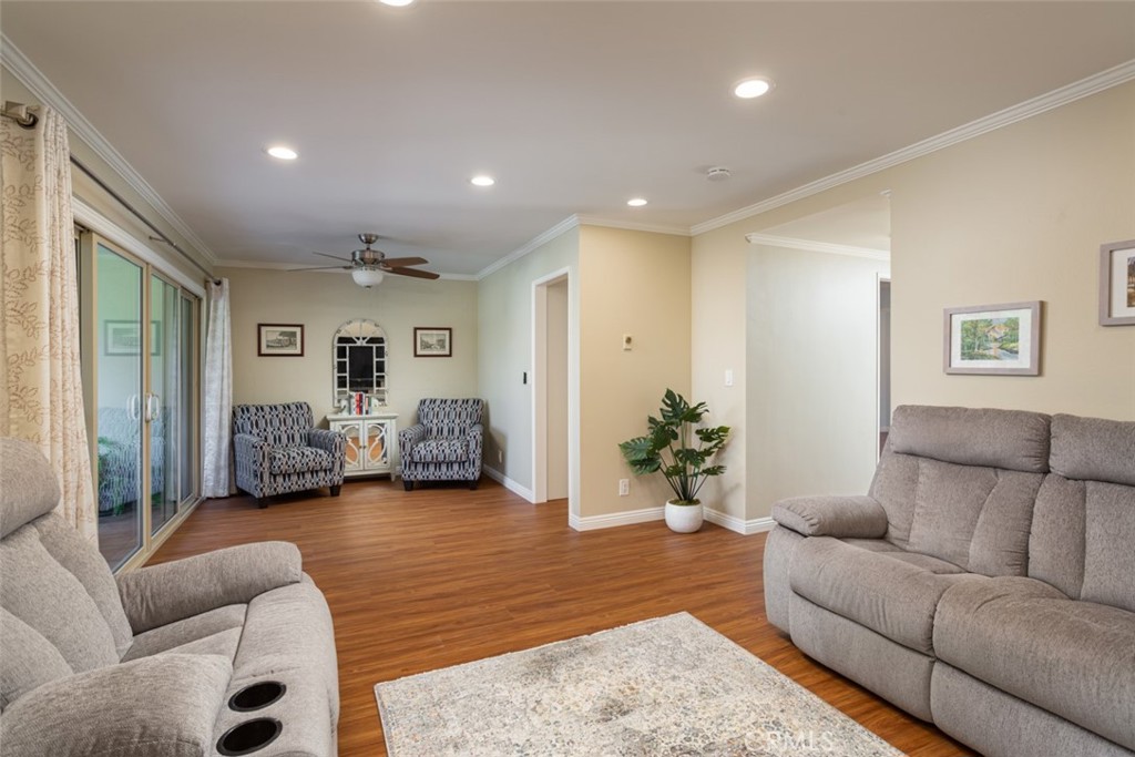 3019 Club House Circle