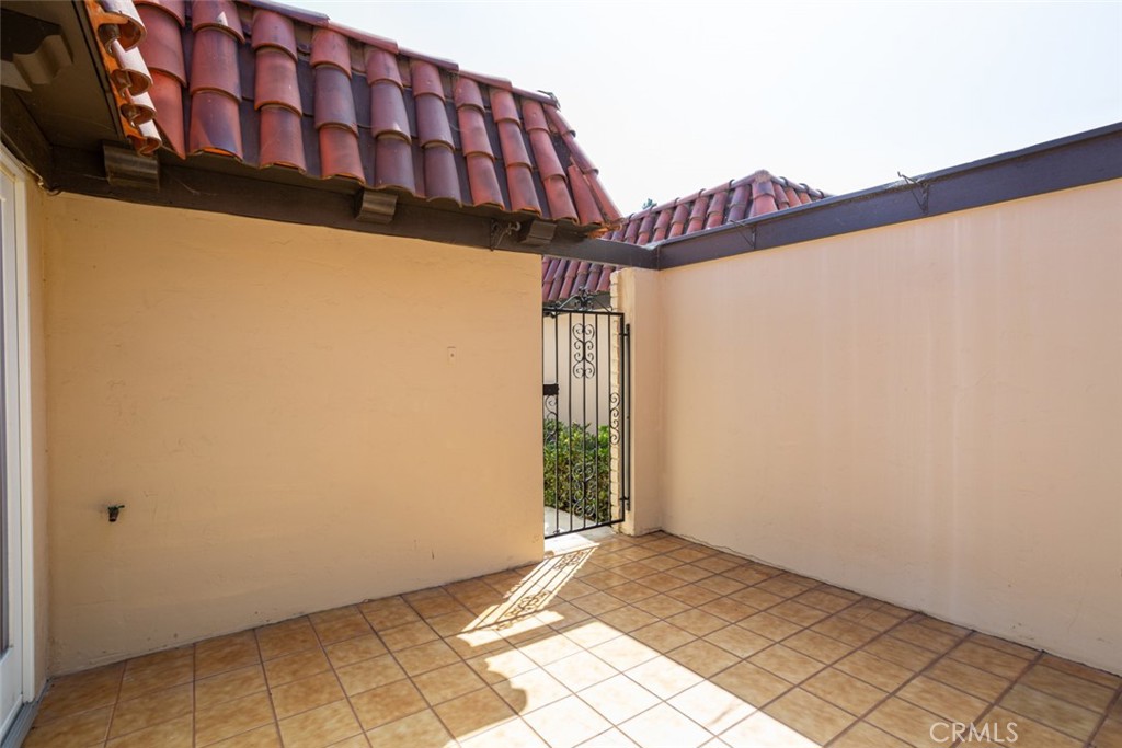 3019 Club House Circle