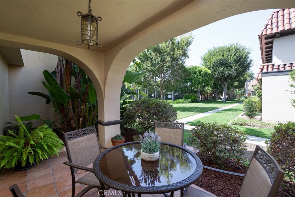 3019 Club House Circle