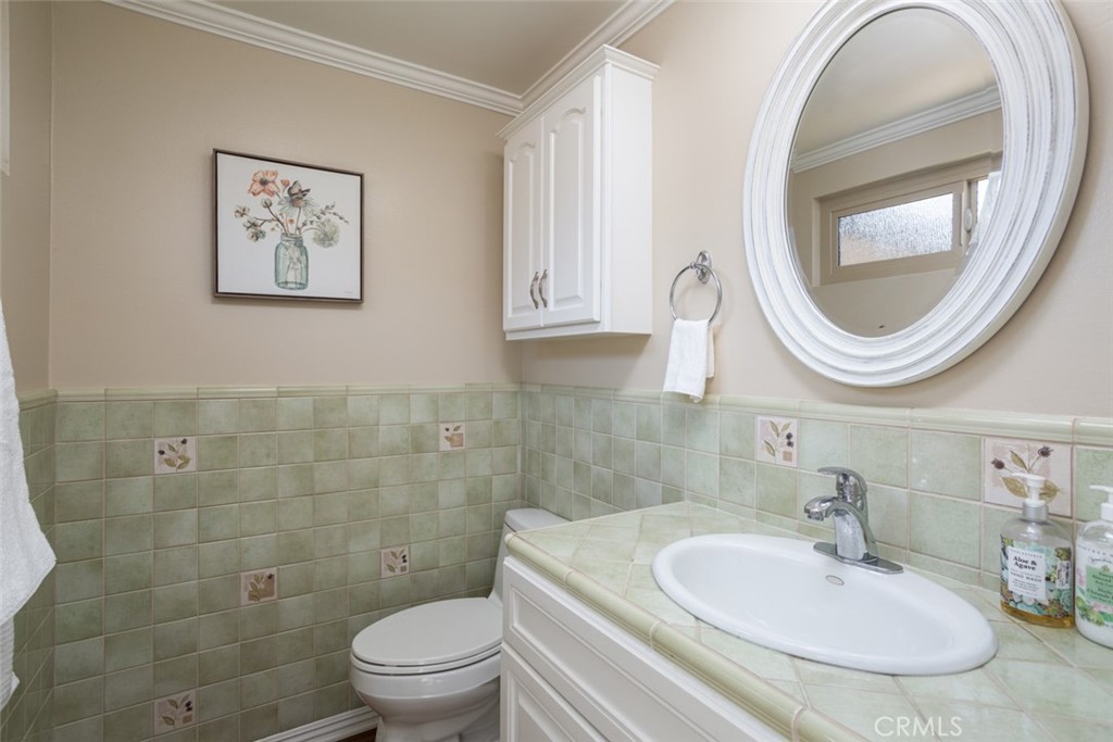 3019 Club House Circle