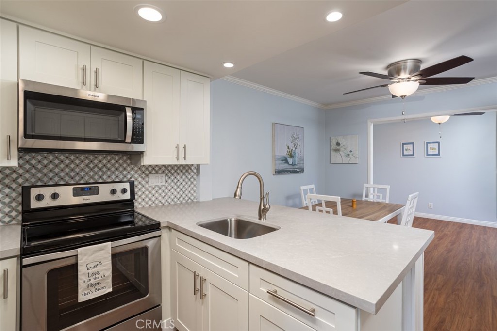 3019 Club House Circle