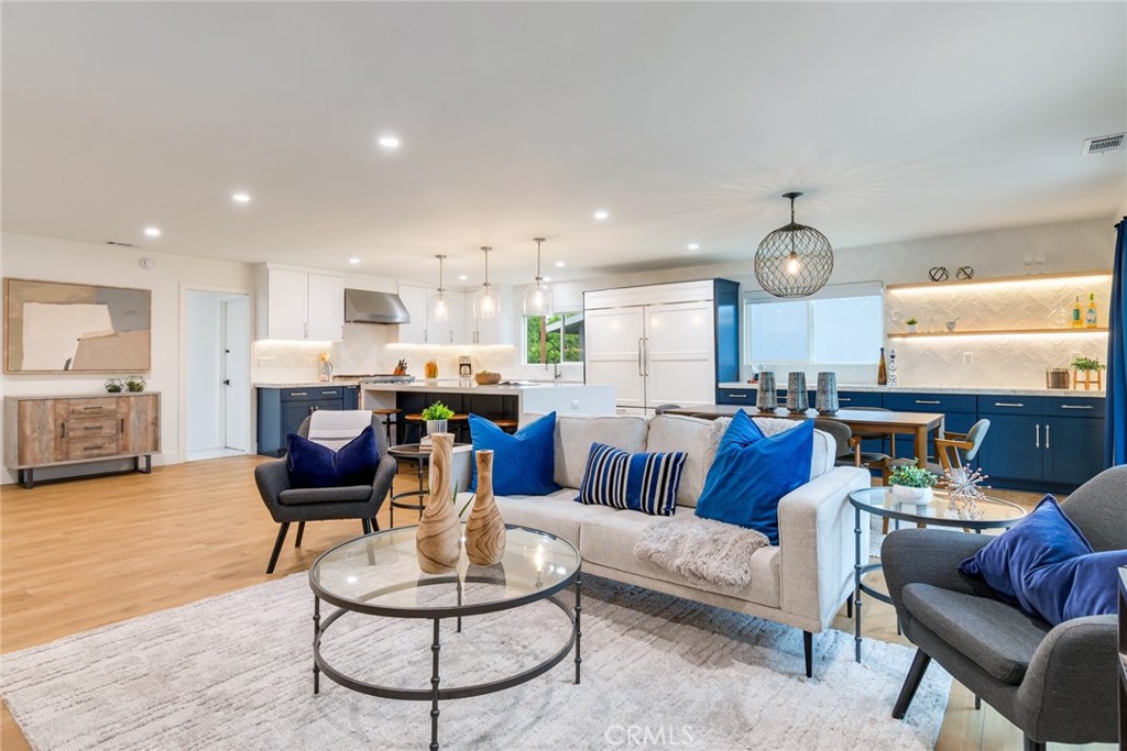 15631 Pacific Street