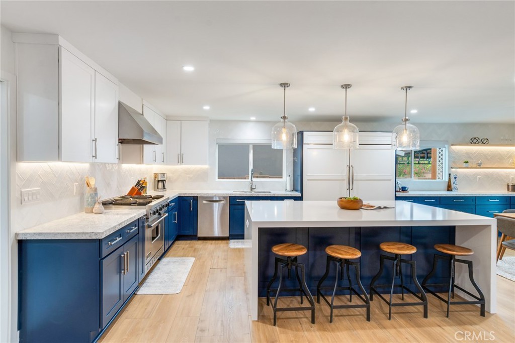 15631 Pacific Street