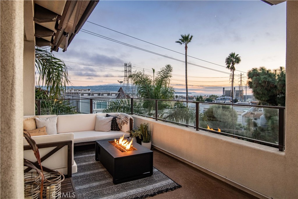 929 1st Street Unit: A