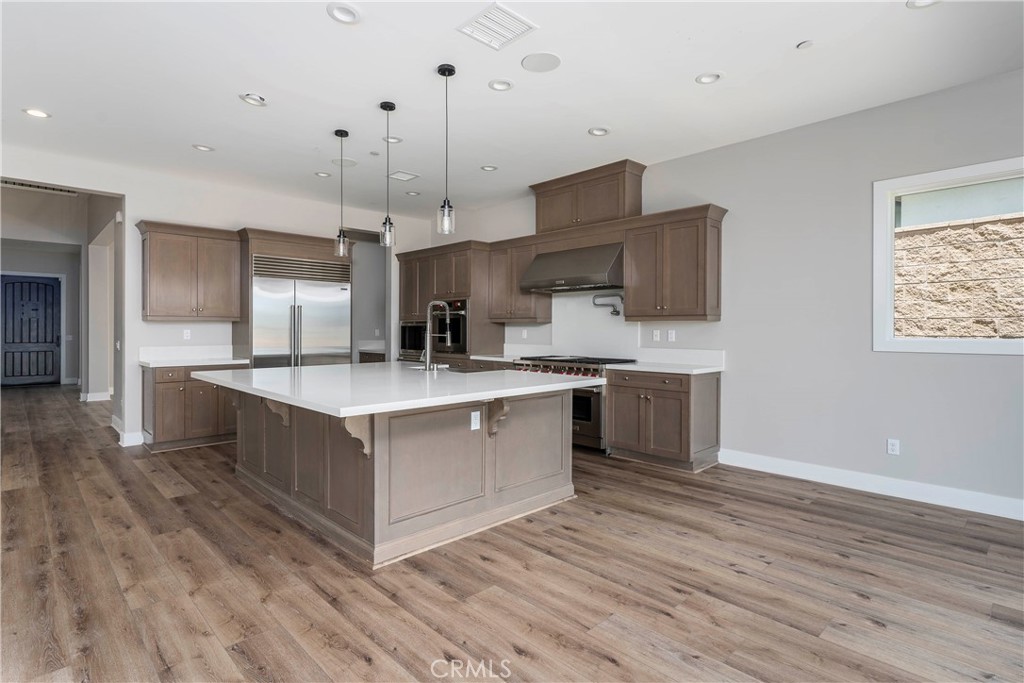 20550 W Deer Grass Court