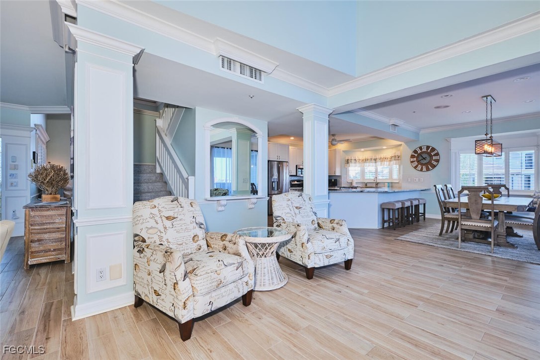950 San Carlos DR