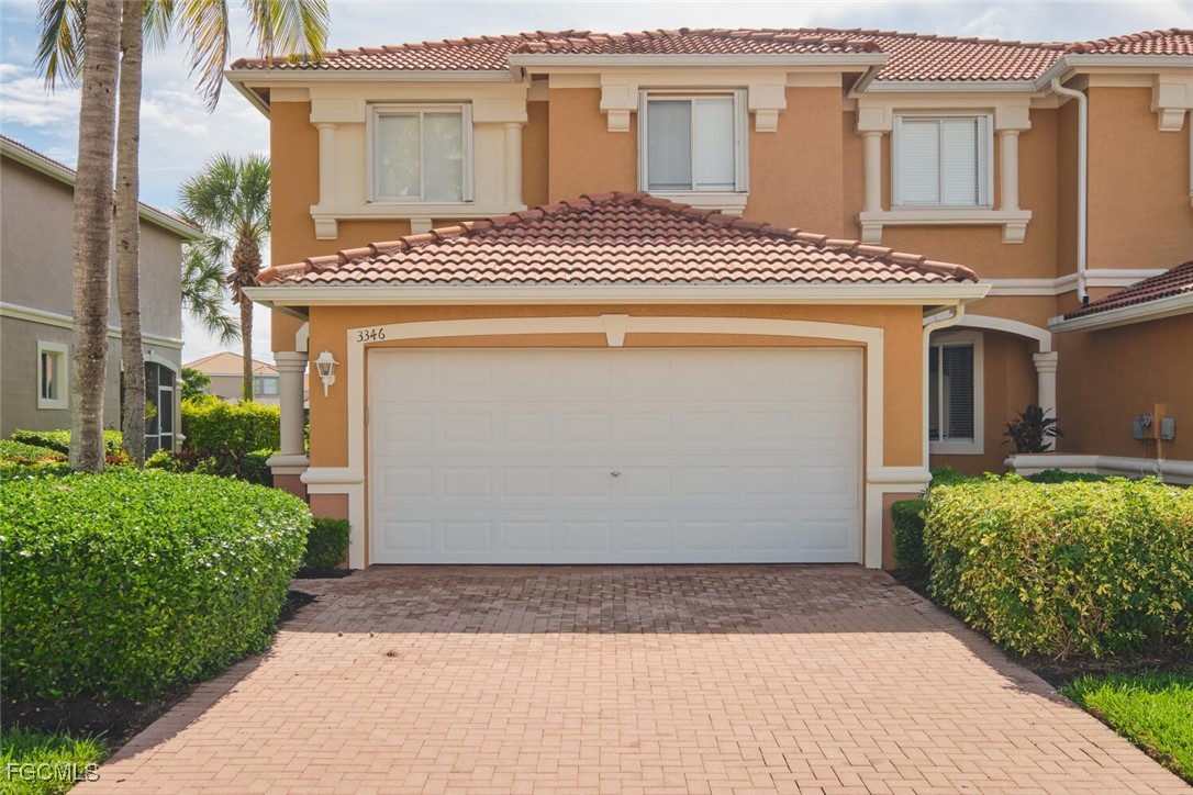 3346 Dandolo CIR